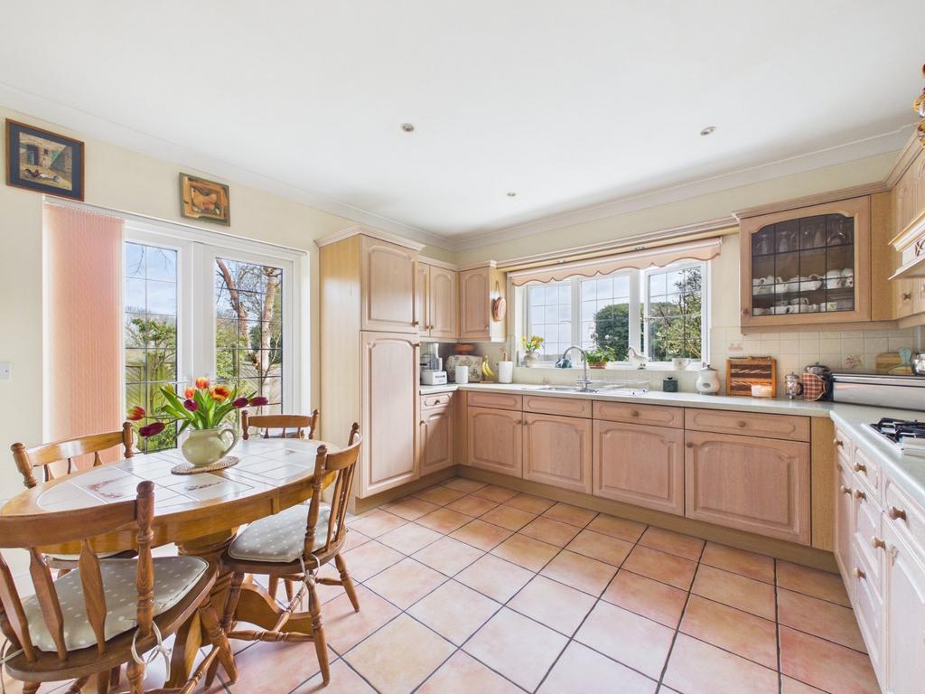 Kitchen/Breakfast
