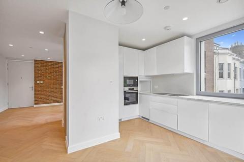 undefined, Maple Path, London E5