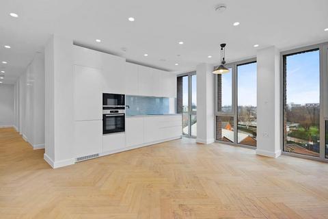 2 bedroom flat to rent, Maple Path, London E5