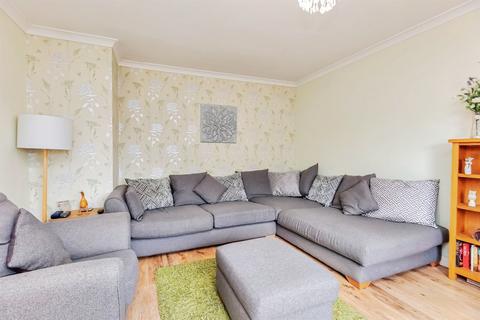 undefined, Lee Way, Raunds