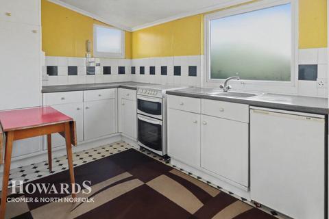 1 bedroom semi-detached bungalow for sale, Cromer NR27