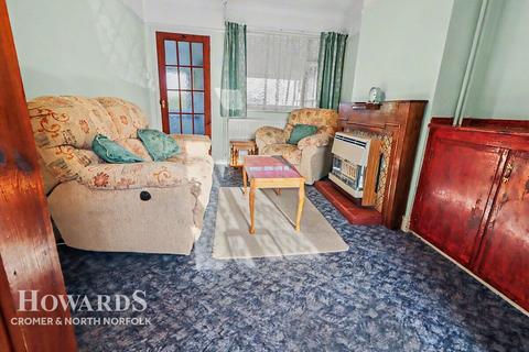 1 bedroom semi-detached bungalow for sale, Cromer NR27