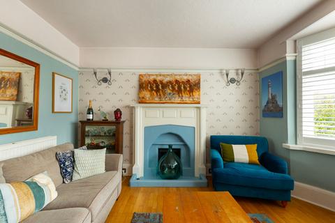 6 bedroom detached house for sale, Cliff End, Purley CR8