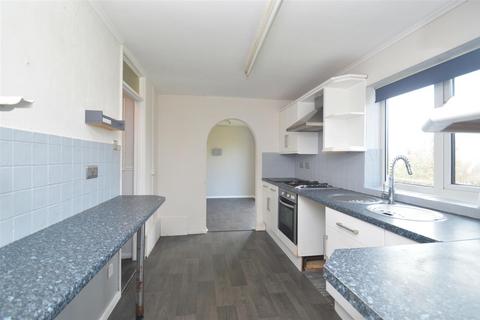 3 bedroom detached house for sale, Sylvan Avenue, East Cowes