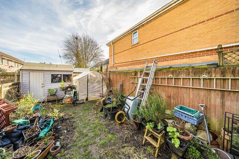 undefined, Bourne Close, Isleworth TW7