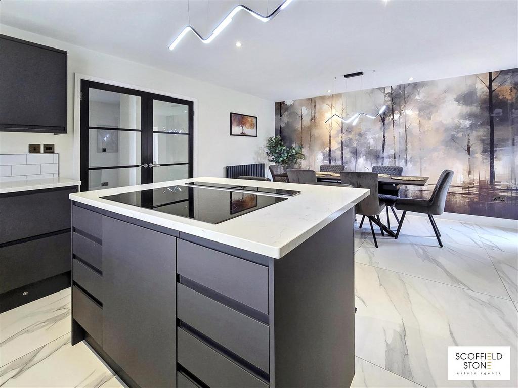 Kitchen diner