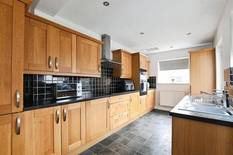 undefined, Sutton Road, Hull