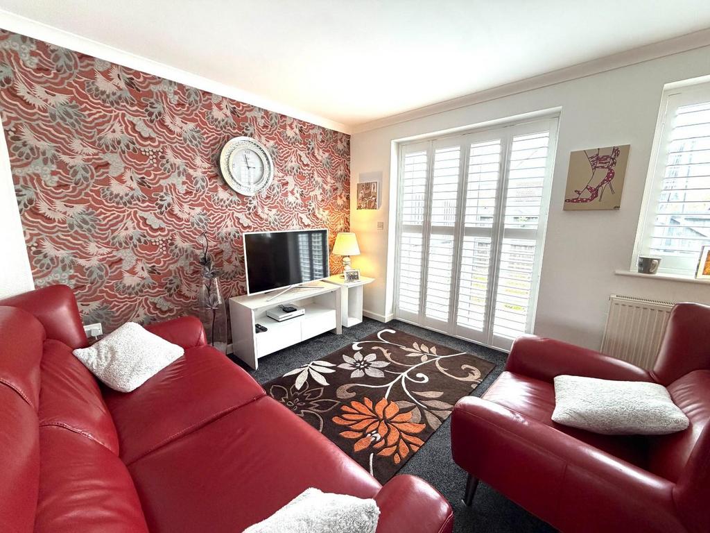 Living Room.JPG