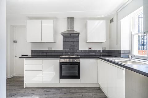 2 bedroom flat to rent, Dartmouth Road, Forest Hill, London, SE23