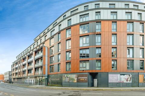 2 bedroom apartment for sale, Queensway, Redhill