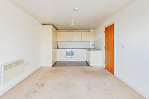 2 bedroom apartment for sale, Queensway, Redhill