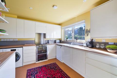 4 bedroom detached house for sale, Chartwell Place, Epsom