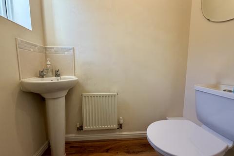 2 bedroom terraced house for sale, Bull Road, Ipswich IP3