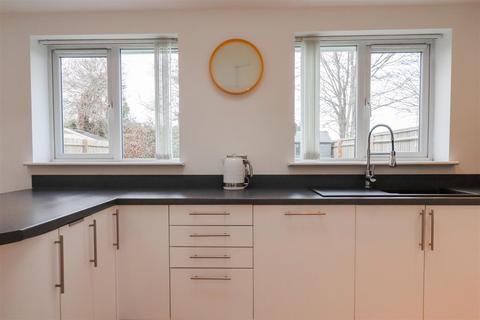 undefined, Willow Way, Begbroke OX5