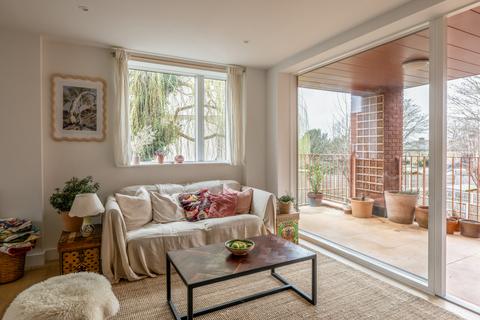 2 bedroom apartment for sale, Nunhead Lane, London SE15