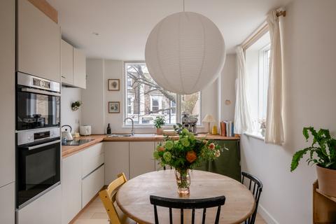 2 bedroom apartment for sale, Nunhead Lane, London SE15