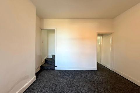 2 bedroom terraced house to rent, Gipsy Lane