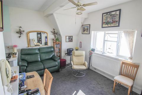 undefined, Shorefield Gardens, Westcliff-On-Sea
