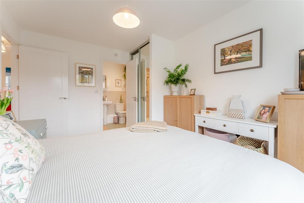 97 Muntjac Road Langford BS40 5 AF -16.jpg