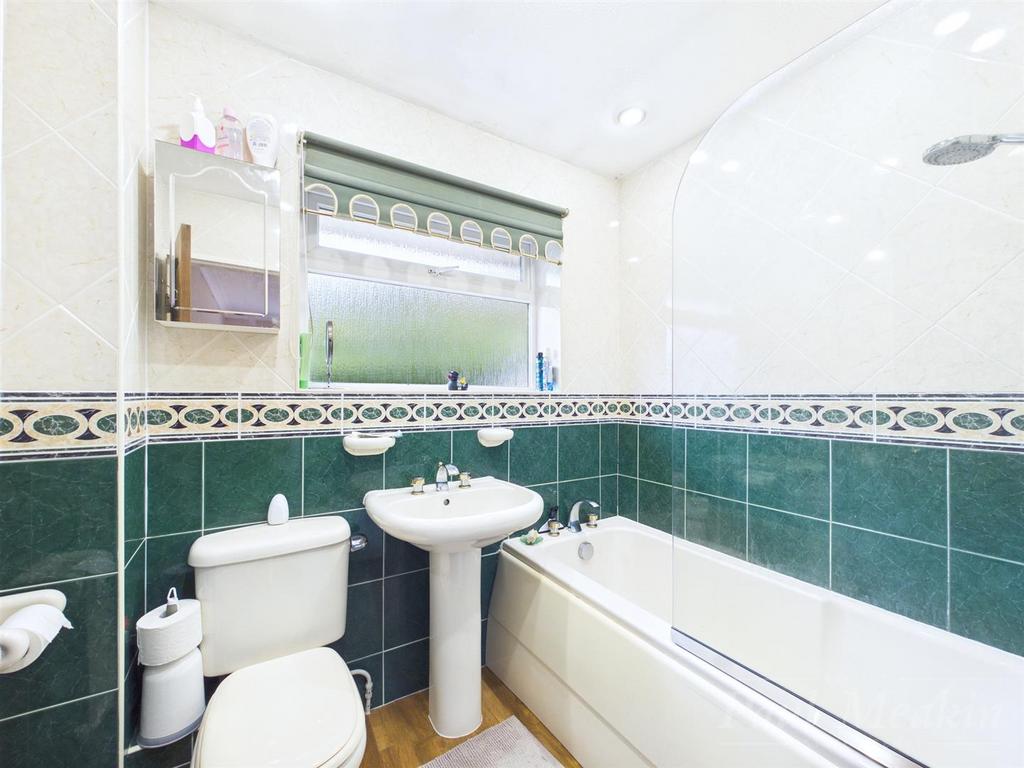Ensuite Bathroom