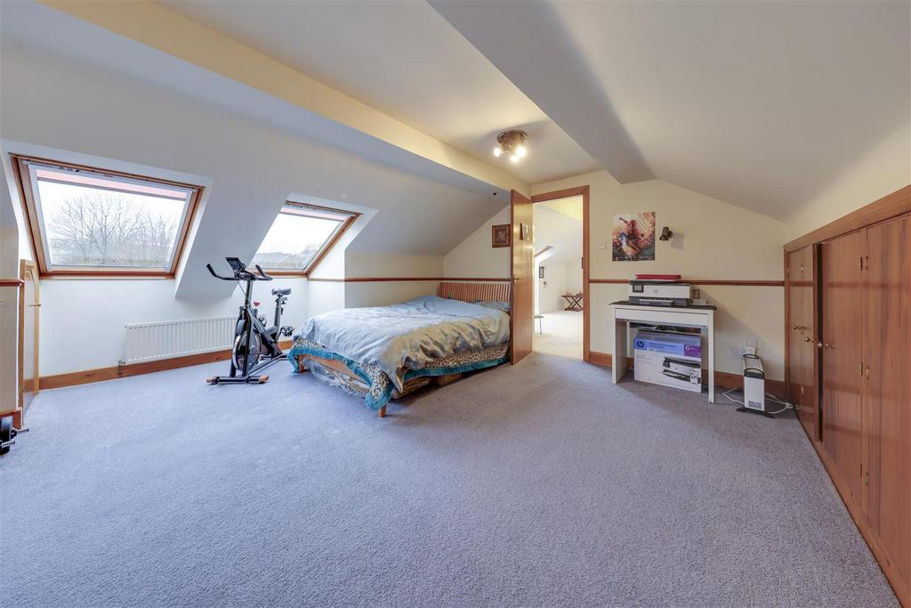 Bed 4 alt