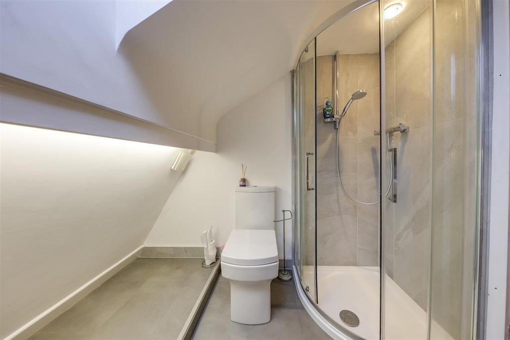 Shower room alt