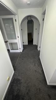 2 bedroom flat to rent, Wembley, HA0