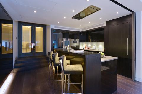 2 bedroom apartment to rent, Duke Street, London, W1K