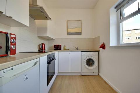 undefined, South Parade, SOUTHSEA
