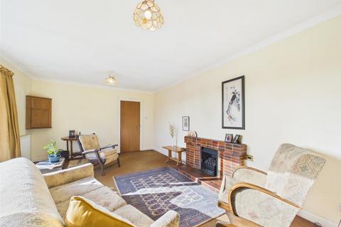 3 bedroom detached bungalow for sale, Bridgeton Crescent, Perthshire PH1
