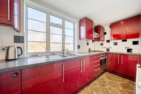 undefined, Dartmouth Grove, London