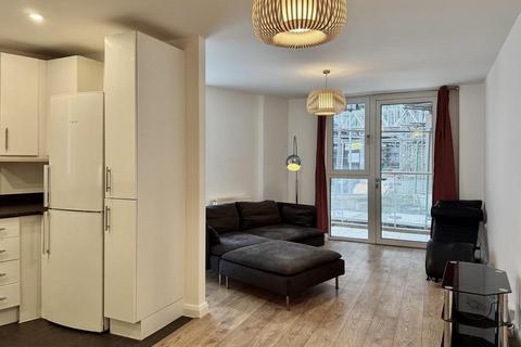 1 bedroom flat for sale, Coppermill Heights, Hale Village