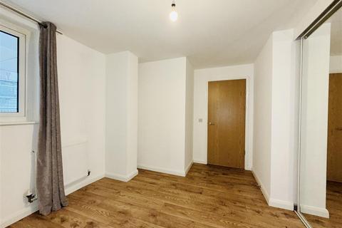 1 bedroom flat for sale, Coppermill Heights, Hale Village