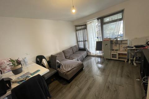 2 bedroom flat to rent, Daubeney Road, London E5