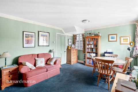 3 bedroom semi-detached house for sale, Myrtle Road, DORKING