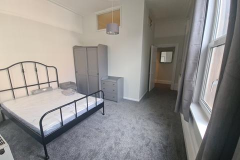 2 bedroom house to rent, 22A Morris Lane, Leeds LS5