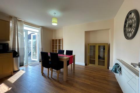 3 bedroom house to rent, Rancliffe Crescent, Leicester, LE3