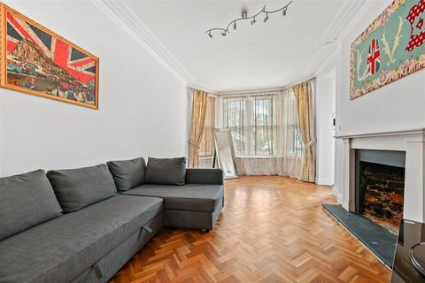 2 bedroom flat to rent, Canfield Gardens, London, NW6