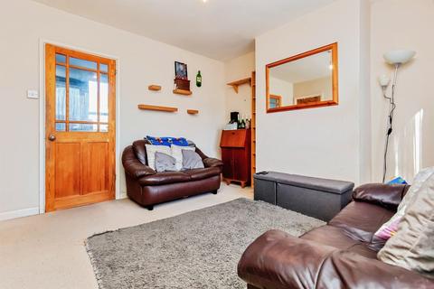 undefined, Oak Road, Kettering