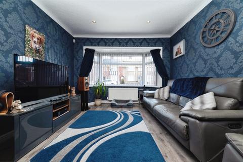 undefined, East Ella Drive, Hull