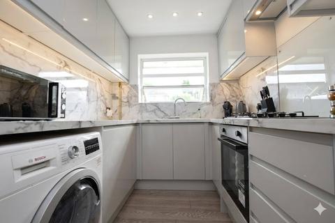 undefined, Birch Close, Romford RM7