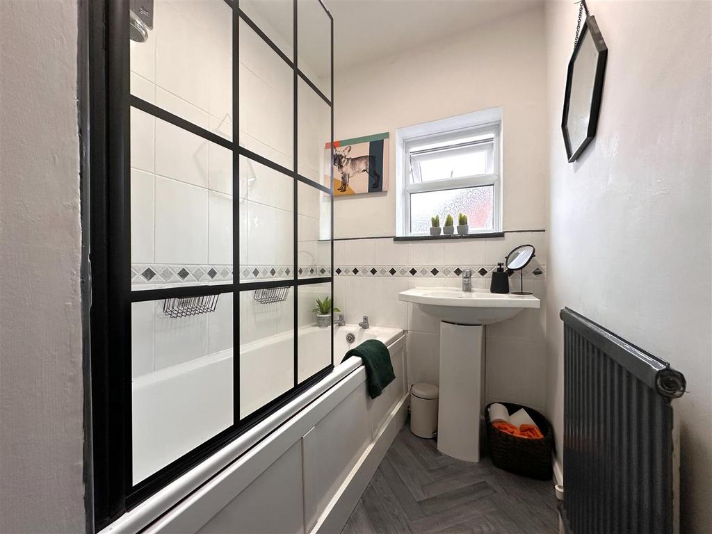 Modern Bathroom 287
