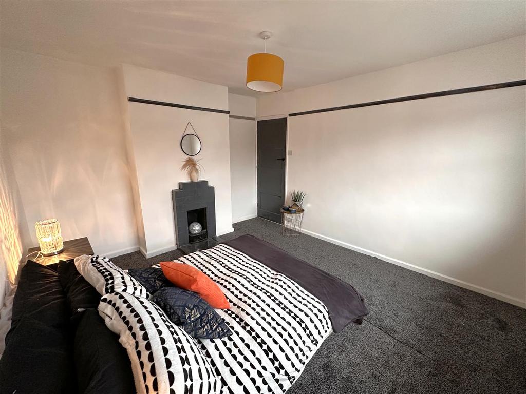 Bedroom One 282