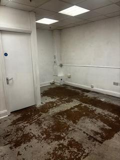 Retail property (high street) to rent, 2 Fogg St Newcastle Under Lyme ST5 2RE