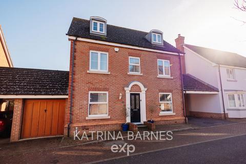 5 bedroom detached house for sale, Crofters Walk, Braintree CM77