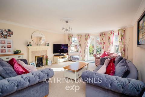 5 bedroom detached house for sale, Crofters Walk, Braintree CM77