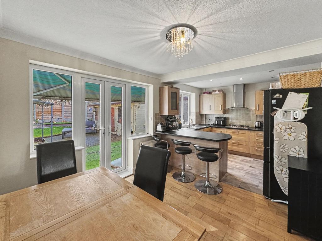 Kitchen / Diner