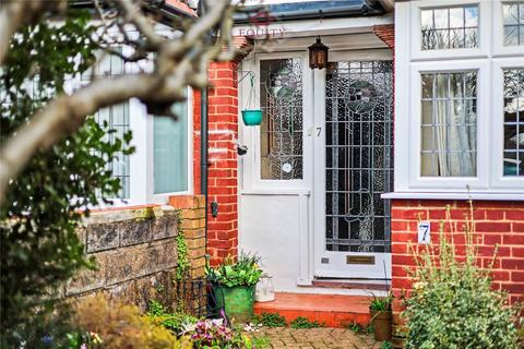 3 bedroom terraced house for sale, Haileybury Avenue, Enfield, EN1