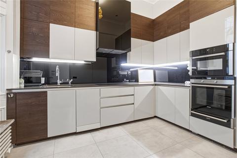 2 bedroom apartment for sale, Redcliffe Square, Chelsea, London, SW10