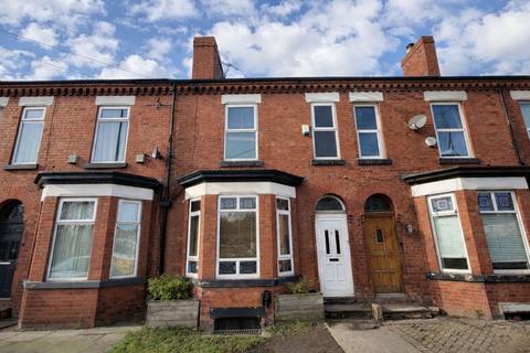 Barton Road, Stretford, M32